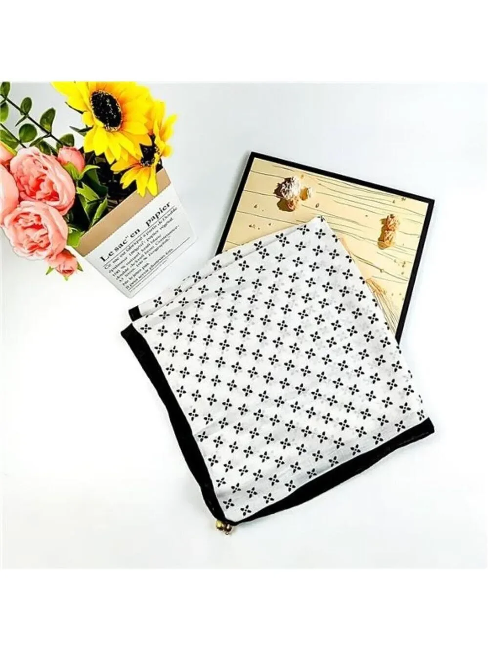 Lightweight Fashion Scarf for Women Classic Headscarf with Magnetic Clasp